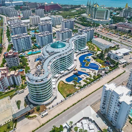 Otel Sirius Town And Antalya